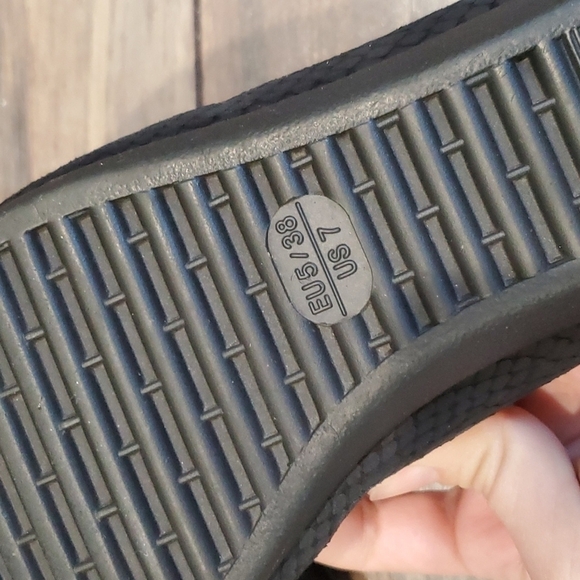 The FLEXX "Like New"Loafer Comfort shoes Black Leather Croc Print Flats sz 7 - Picture 11 of 11